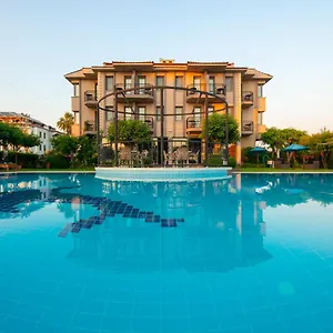 Hotel Golden Moon ***