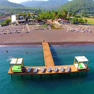Resort Hotel Ekincik **