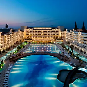 Ośrodek wypoczynkowy Titanic Mardan Palace