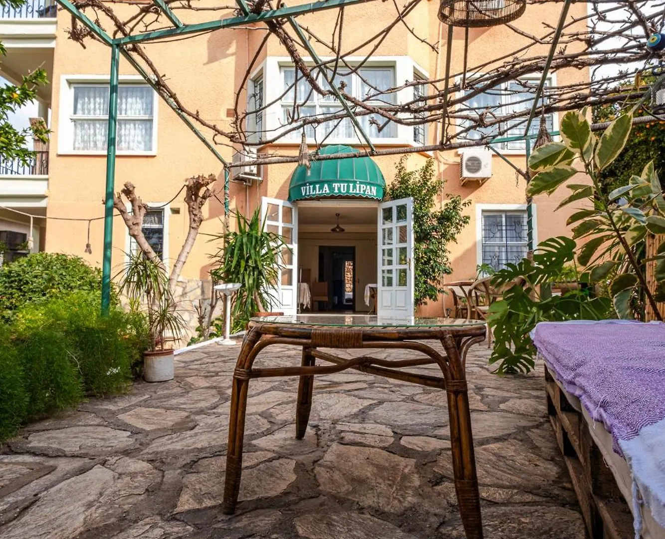 Отель Villa Tulipan Анталья