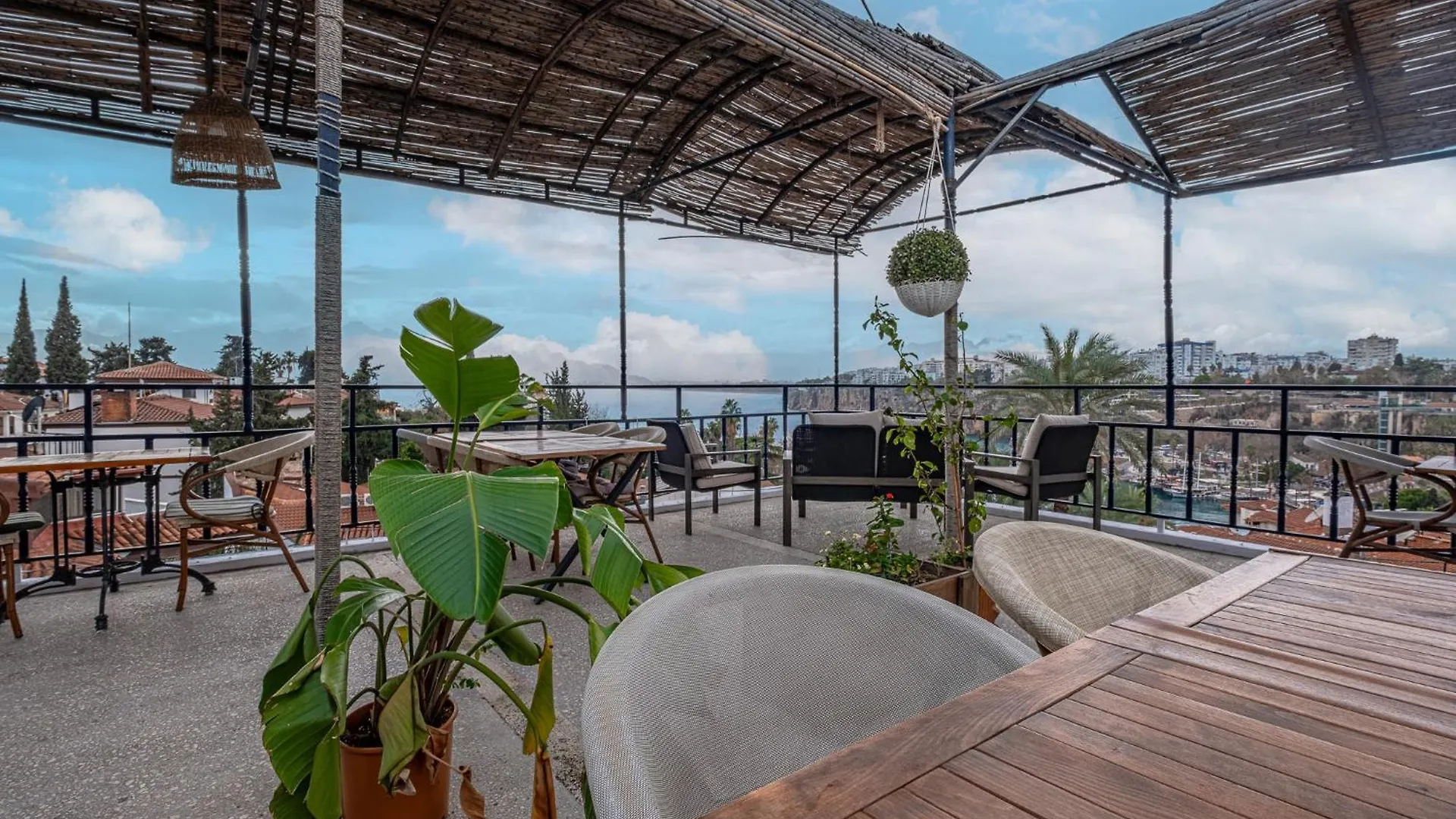 ** Hotel Villa Tulipan Antalya Turquía