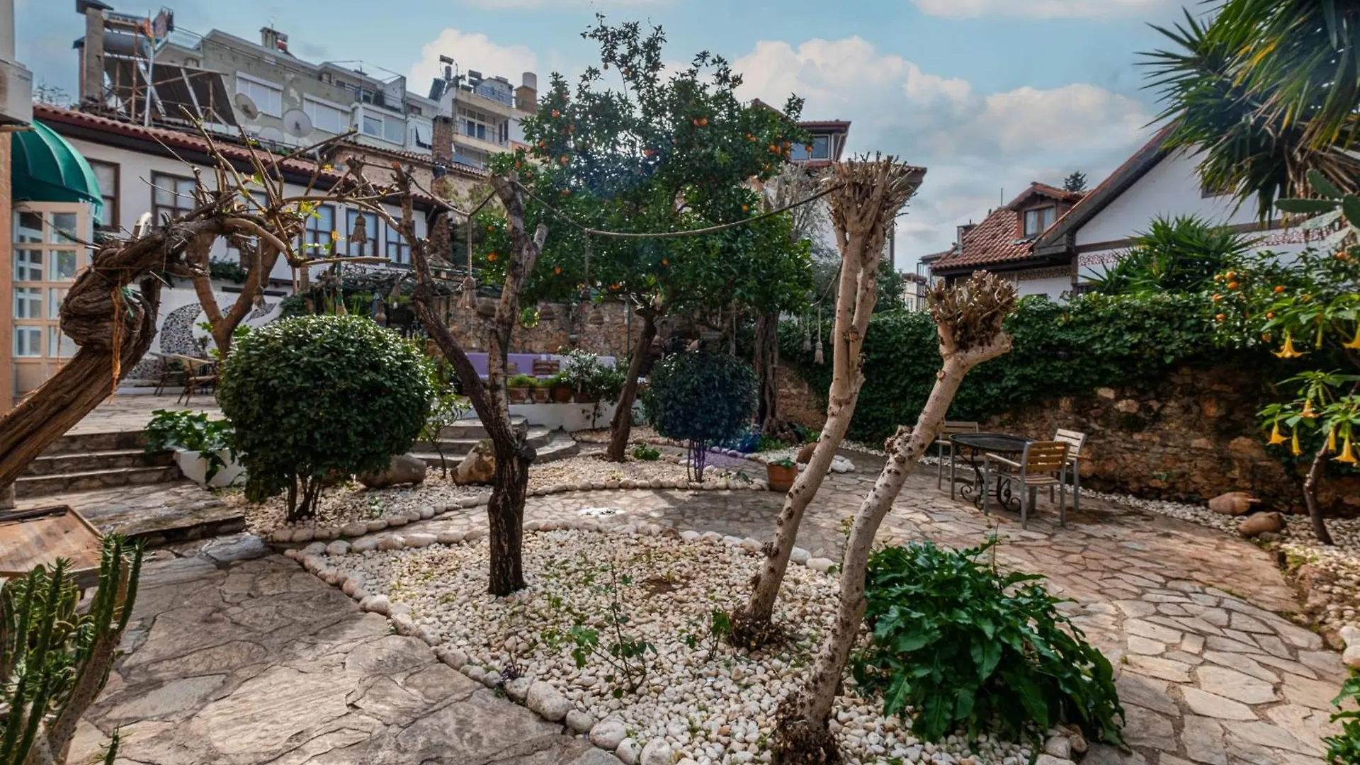 Отель Villa Tulipan Анталья