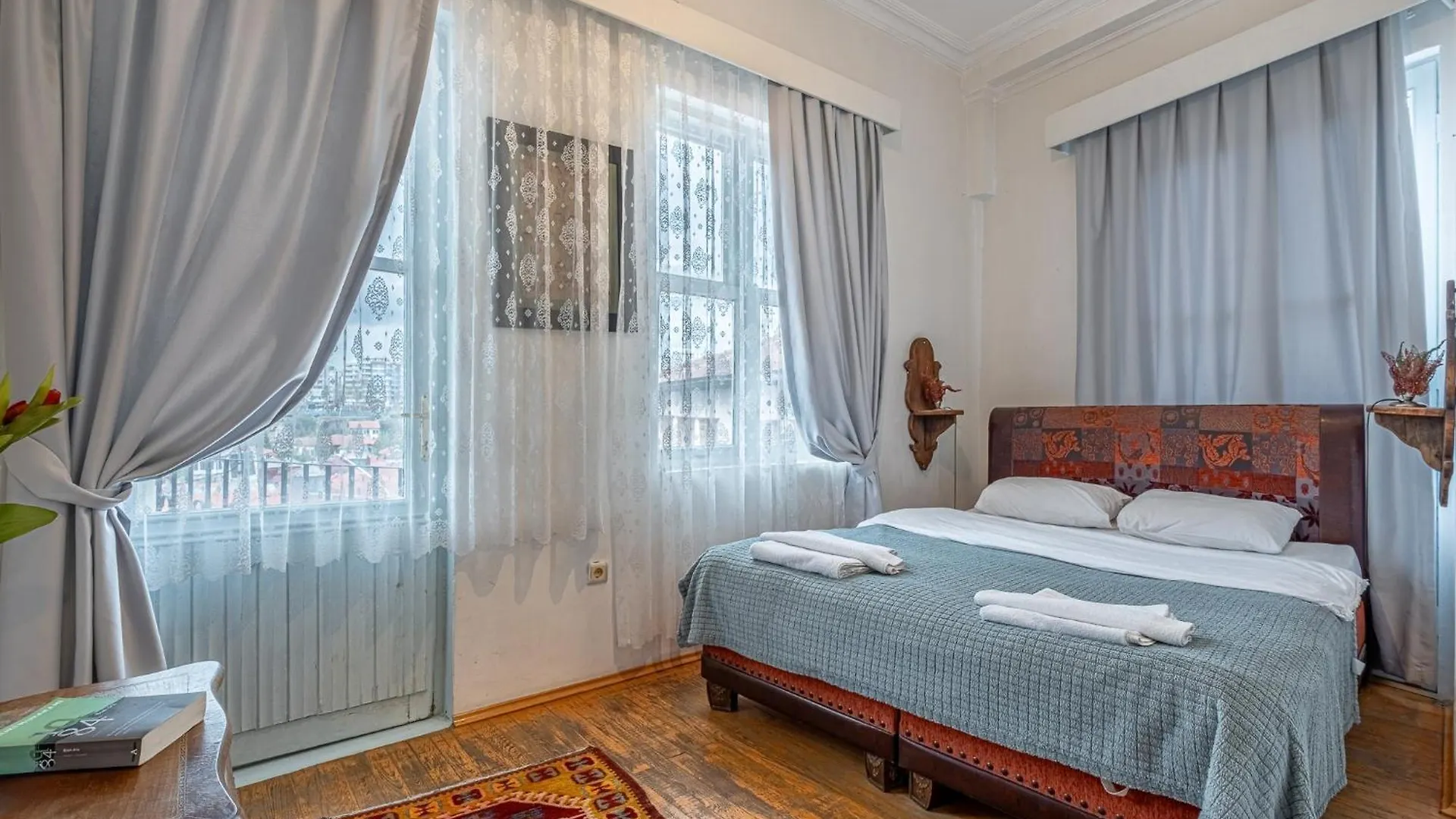 Villa Tulipan Анталья 2*,